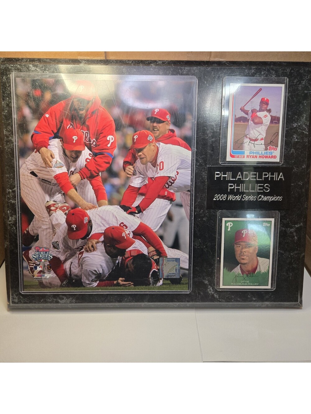 Philadelphia Phillies 2008 World Series Champions Commemorative Display with Aut